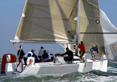 racing-sailing-boat-yacht-eaton-1